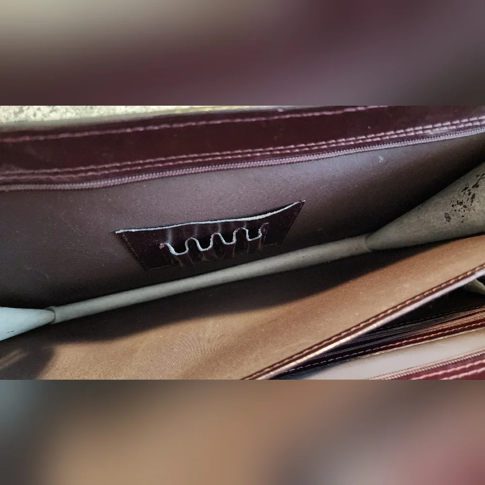 Vintage HERITAGE Top Grain Leather Portfolio Briefcase